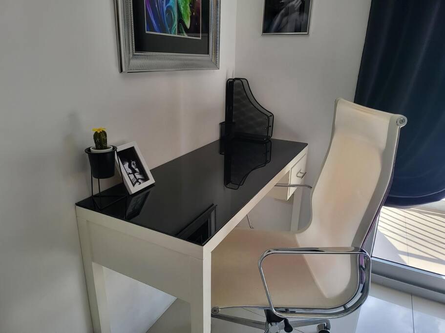 Kandi Tower 3, Premium 1Br With 2Cr & 2 Balcony. Angeles Buitenkant foto