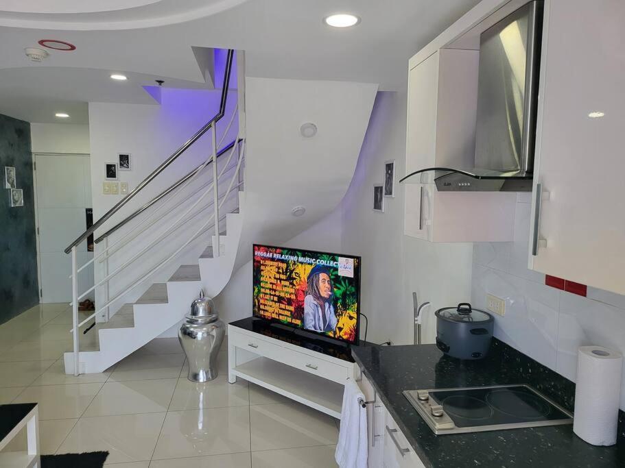 Kandi Tower 3, Premium 1Br With 2Cr & 2 Balcony. Angeles Buitenkant foto