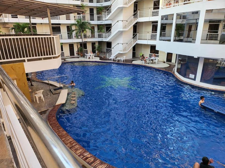 Kandi Tower 3, Premium 1Br With 2Cr & 2 Balcony. Angeles Buitenkant foto
